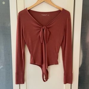 Abercrombie & Fitch Soft A&F Cozy Bodysuit, fitted, small